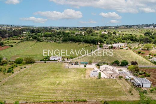 Villa a Ostuni, Brindisi