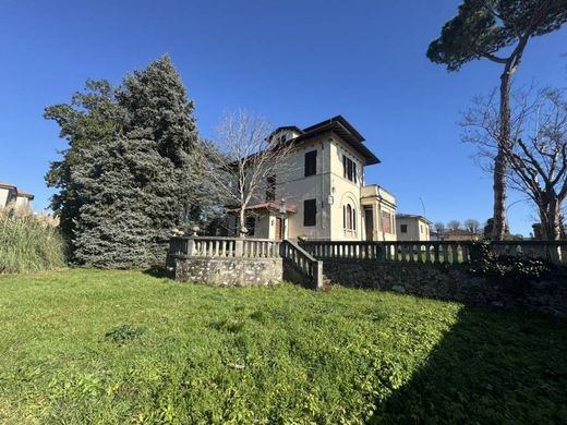 Βίλα σε Lucca, Provincia di Lucca