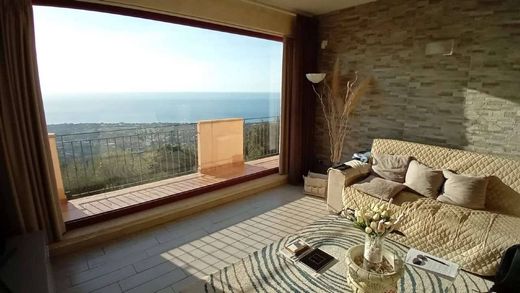 ‏וילה ב  Naso, Messina