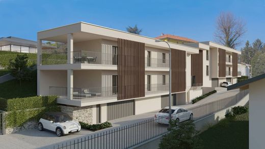 ‏דירה ב  Villa Guardia, Provincia di Como