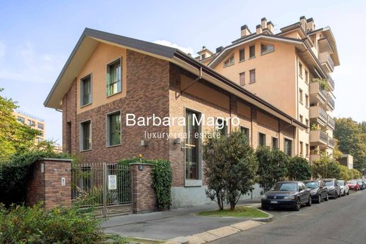 Luxury home in Milan, Lombardy