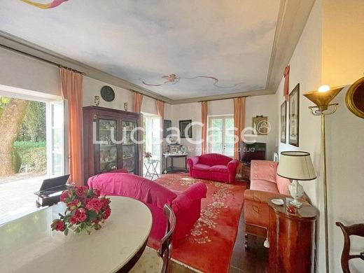 Villa a Capannori, Lucca