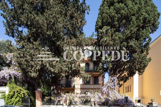 Apartment in Rome, Latium