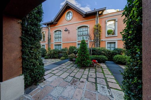 Διαμέρισμα σε Μιλάνο, Città metropolitana di Milano