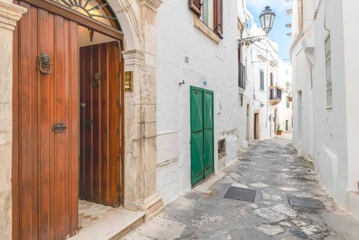 Appartementencomplex in Ostuni, Provincia di Brindisi