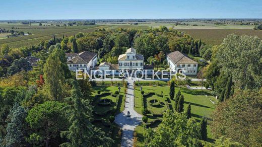 Villa a San Biagio di Callalta, Treviso