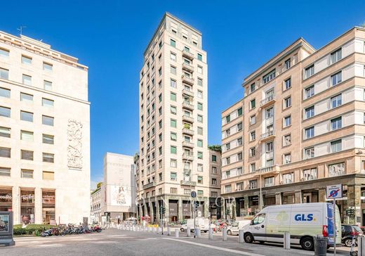 Γραφείο σε Μιλάνο, Città metropolitana di Milano