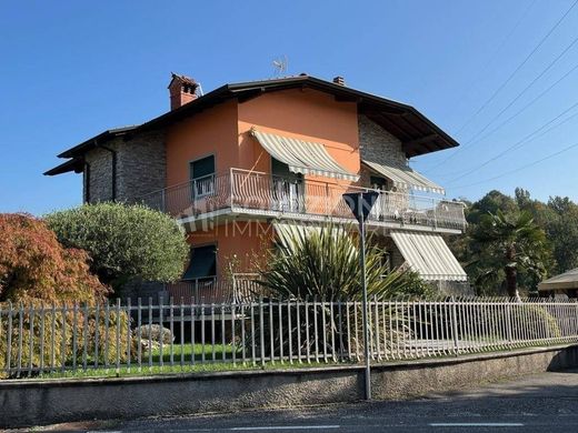 Willa w Villa d'Almè, Provincia di Bergamo