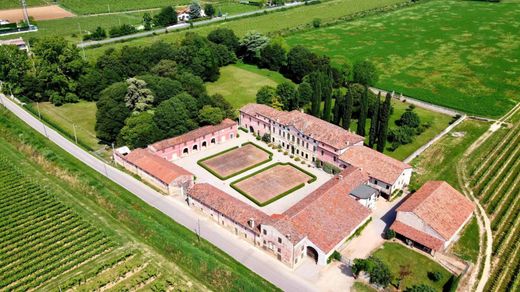 Villa - Lavagno, Provincia di Verona