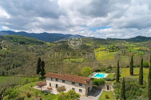 Country House in Vicchio, Florence