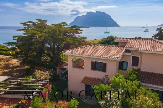 Villa in Loiri Porto San Paolo, Provincia di Sassari