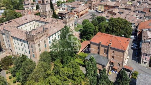 Köy evi Busseto, Parma ilçesinde