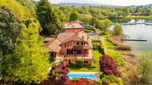 Villa in Monvalle, Provincia di Varese