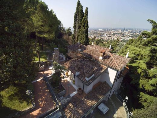 Villa a Brescia, Lombardia