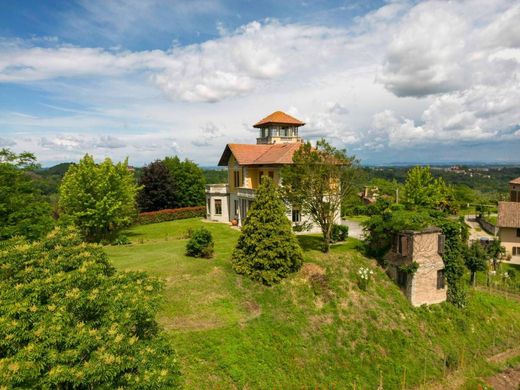 Villa en Rocca d'Arazzo, Provincia di Asti