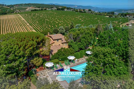 Villa in Bucine, Province of Arezzo