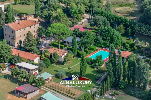 Villa en Tuoro sul Trasimeno, Provincia di Perugia