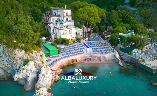 Villa in Vietri sul Mare, Provincia di Salerno