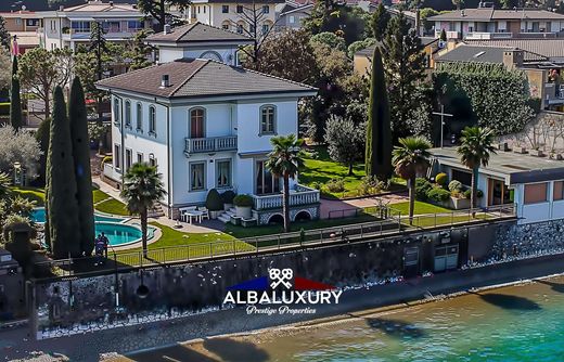 Villa en Desenzano del Garda, Provincia di Brescia