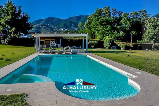 Villa a Capannori, Lucca