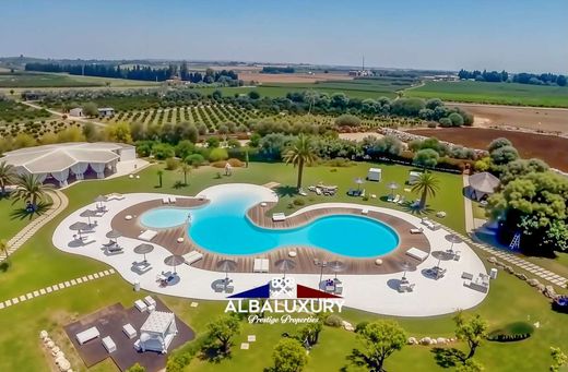 Villa - Siracusa, Provincia di Siracusa