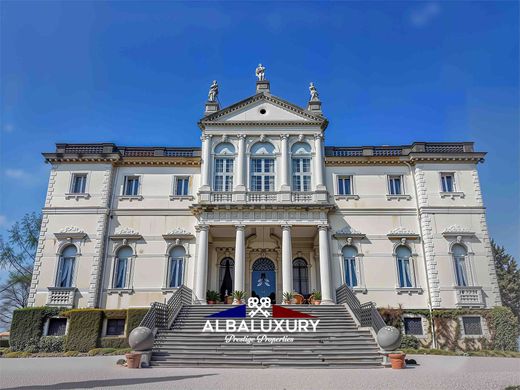 Вилла, Конельяно, Provincia di Treviso