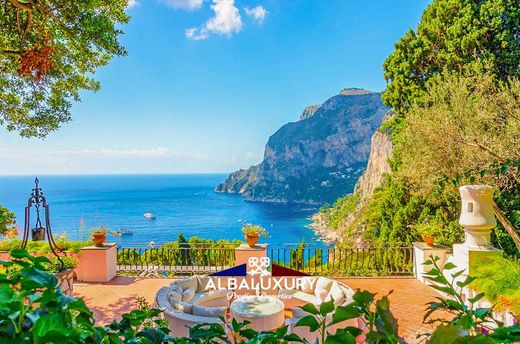 Villa in Capri, Naples