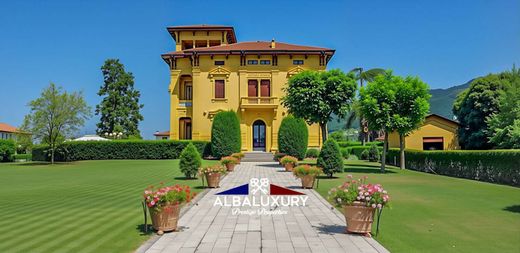 Villa - Barga, Provincia di Lucca
