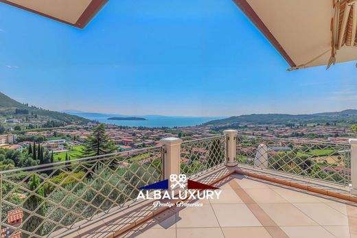 Villa in Roè Volciano, Provincia di Brescia