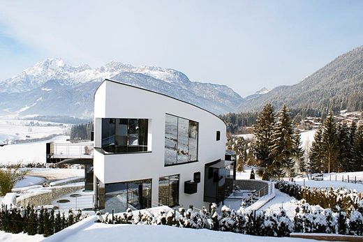 ‏בתי יוקרה ב  Saalfelden am Steinernen Meer, Politischer Bezirk Zell am See