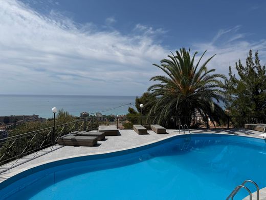 Villa in Ventimiglia, Provincia di Imperia