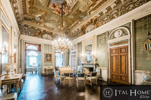 قصر ﻓﻲ بيرغامو, Provincia di Bergamo