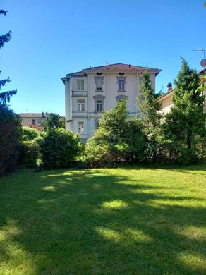 Villa Arcisate, Varese ilçesinde