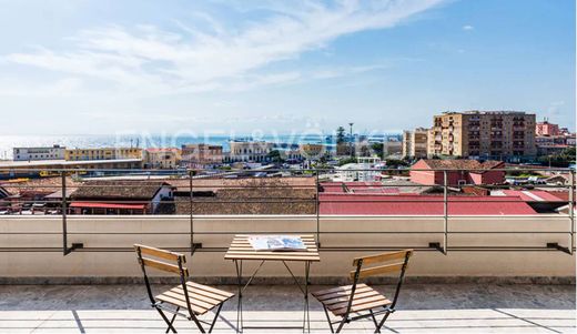 Appartement in Catania, Sicilië