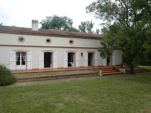 Vrijstaand huis in Muret, Upper Garonne
