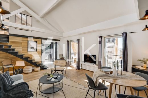 Apartment in Paris, Île-de-France