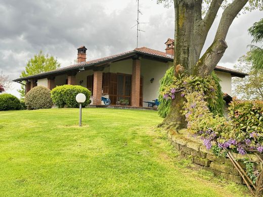 Villa - Garlasco, Provincia di Pavia