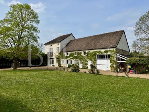 Rural or Farmhouse in Beaune, Cote d'Or