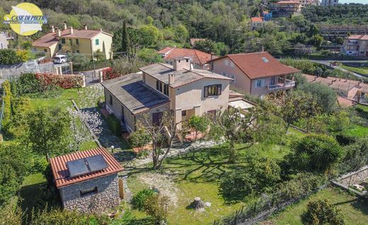 Villa in Boissano, Provincia di Savona