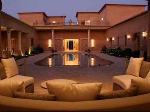Luxus-Haus in Marrakesch, Marrakech
