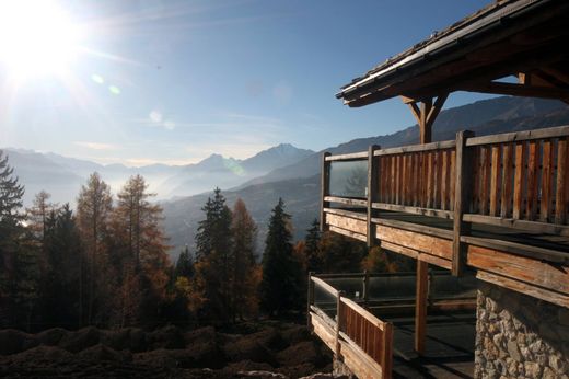 Luxe woning in Crans-Montana, Sierre District