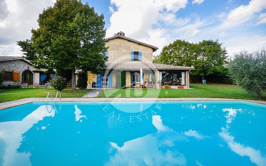 Villa en Montecastrilli, Provincia di Terni