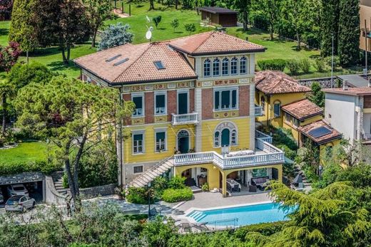 Villa in Roè Volciano, Provincia di Brescia