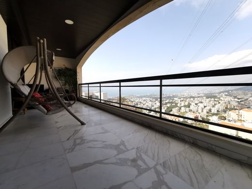 Appartement in El Mtaïleb, Mohafazat Mont-Liban