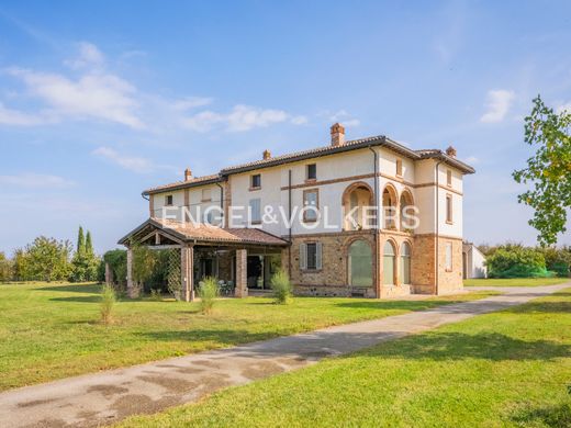 Загородный Дом, Carignano, Provincia di Parma