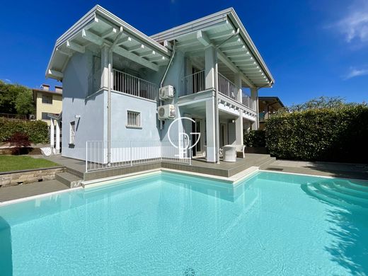 ﻓﻴﻼ ﻓﻲ Polpenazze del Garda, Provincia di Brescia