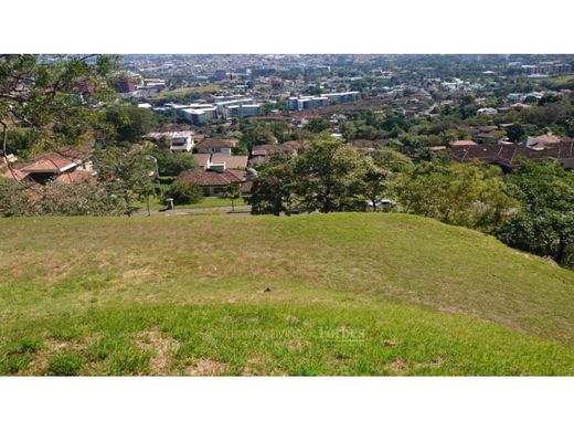 Αγροτεμάχιο σε San Rafael, Carrillo