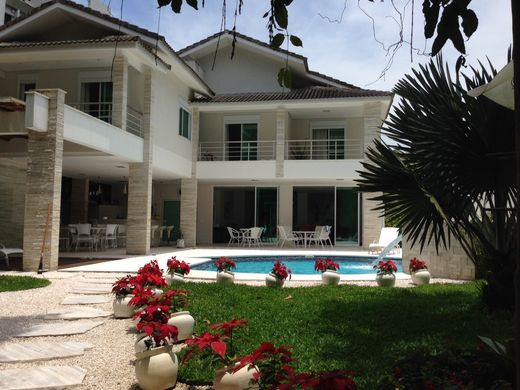 ‏וילה ב  Bertioga, São Paulo