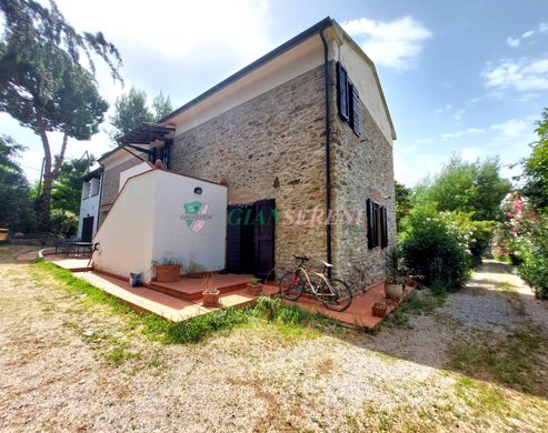 Rural or Farmhouse in Campiglia Marittima, Provincia di Livorno