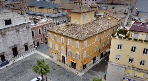 Piso / Apartamento en Ascoli Piceno, Provincia di Ascoli Piceno
